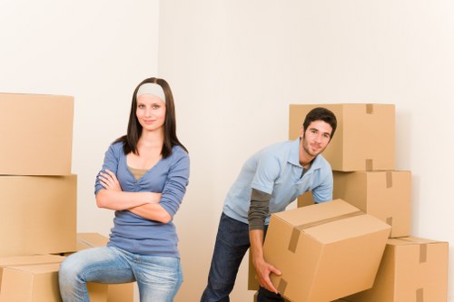 Careful handling of sofas and household furniture during Belsizepark move