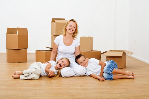 Seasonal and business storage solution in Belsizepark neighborhood